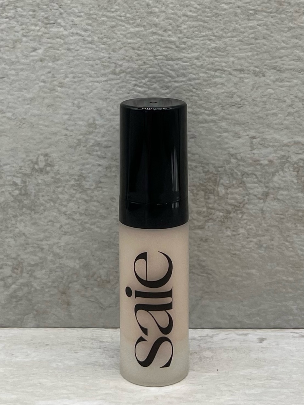 🎉 $5 Saie Glowy Super Gel Lightweight Dewy Highlighter in Starglow